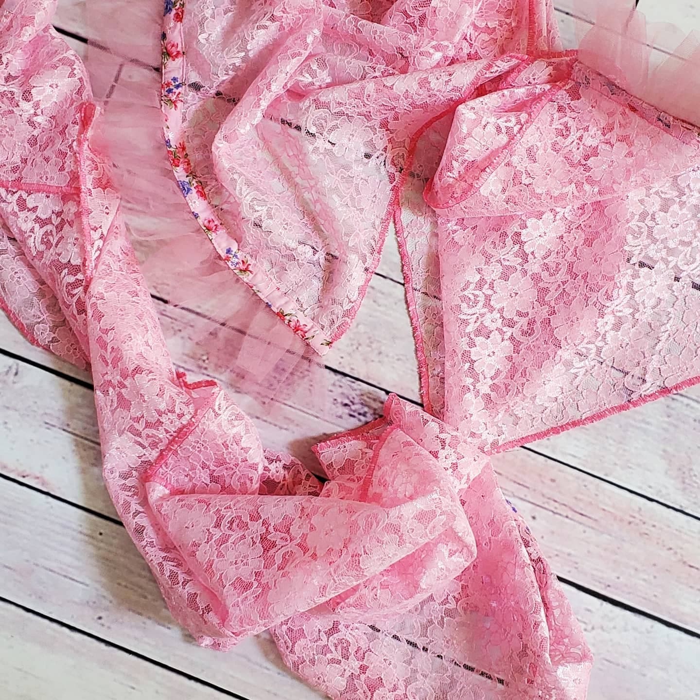 Sweet Puff Lace Duppatta